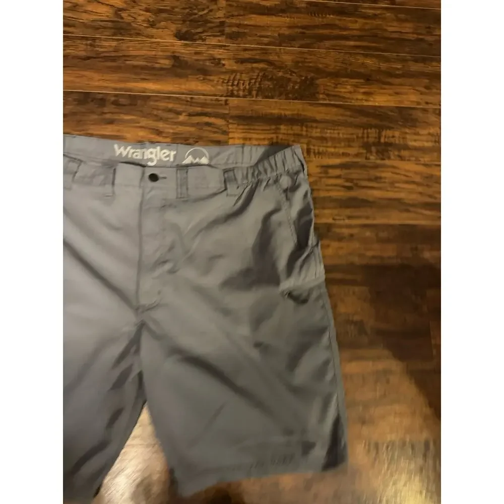 Wrangler ATG Outdoor Hiking Shorts Men’s 48 Gray Zip Utility Performance